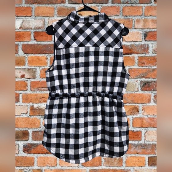 Doublju black and white plaid, sherpa lined, vest size S - Picture 2 of 7